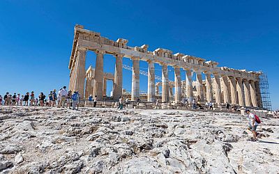 Griekenland beperkt aantal bezoekers Akropolis tot 20.000 per dag om beschadiging te voorkomen