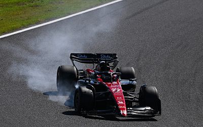 ? | Valtteri Bottas ‘veroorzaakt’ direct een Safety Car bij start van GP Japan