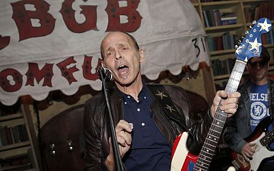MC5-gitarist Wayne Kramer (75) overleden, grondlegger van de punk - NOS