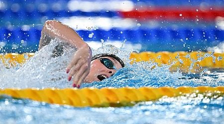 Zwemster Steenbergen bij WK simpel naar halve finales 200 meter vrij - NOS