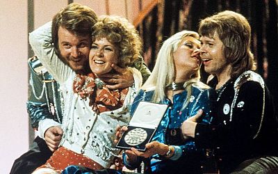 ABBA bedankt fans voor jarenlange steun: 'Duizelingwekkend en ontroerend' - NU.nl