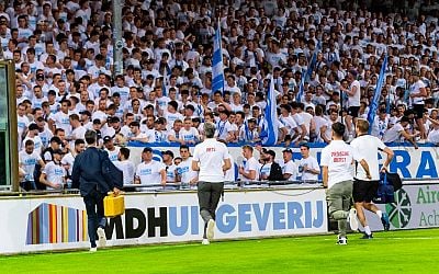 De Graafschap verliest van ADO, fans leggen duel stil na medische noodsituatie - NU.nl