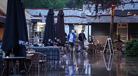 Restaurant in Kaatsheuvel loopt onder water: 'Nog niet zeker dat we morgen weer open kunnen' - BD.nl