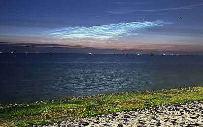 Bijzondere lichtende wolken in jaren niet zo goed zichtbaar als afgelopen nacht - NU.nl