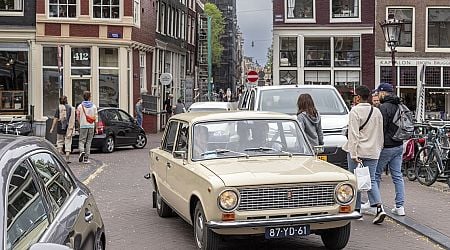 Amsterdam zet stappen om vervuilend verkeer te weren: wat betekent dat voor jouw personenauto? - Het Parool