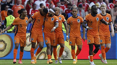Oranje speelt dinsdag tegen Roemenië in achtste finales EK - NU.nl