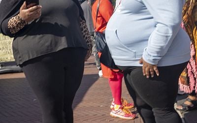 Focus minder op BMI: 'Buikvet is een veel betere voorspeller van gezondheidsproblemen' - Nederlands Dagblad