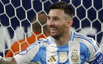 Messi bezig aan "laatste veldslagen", maar schiet Argentinië wel naar finale Copa - NOS