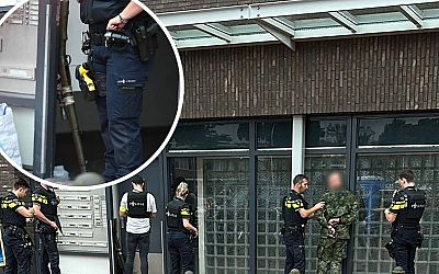 Militair loopt in uniform en met wapen door winkelcentrum: politie houdt man aan | Nijmegen - De Gelderlander
