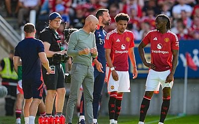 Manchester United en Erik ten Hag kennen uitermate teleurstellende aftrap van de oefencampagne - Voetbalzone.nl