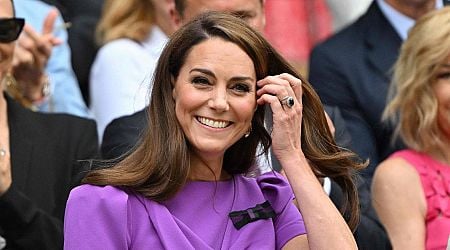 Prinses Kate krijgt staande ovatie bij Wimbledon en straalt naast dochter en zus: ‘Goed om hier te zijn’ - Provinciale Zeeuwse Courant