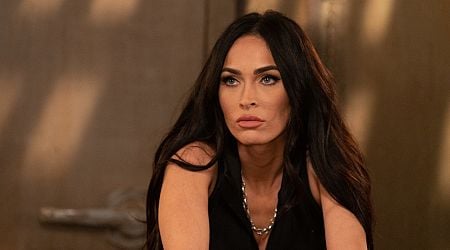 Zwangerschapsmode maar dan nét even anders: Megan Fox schittert in doorschijnende jurk