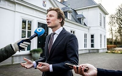 Minister Brekelmans sluit onderhandelingen Oekraïne-Rusland niet uit