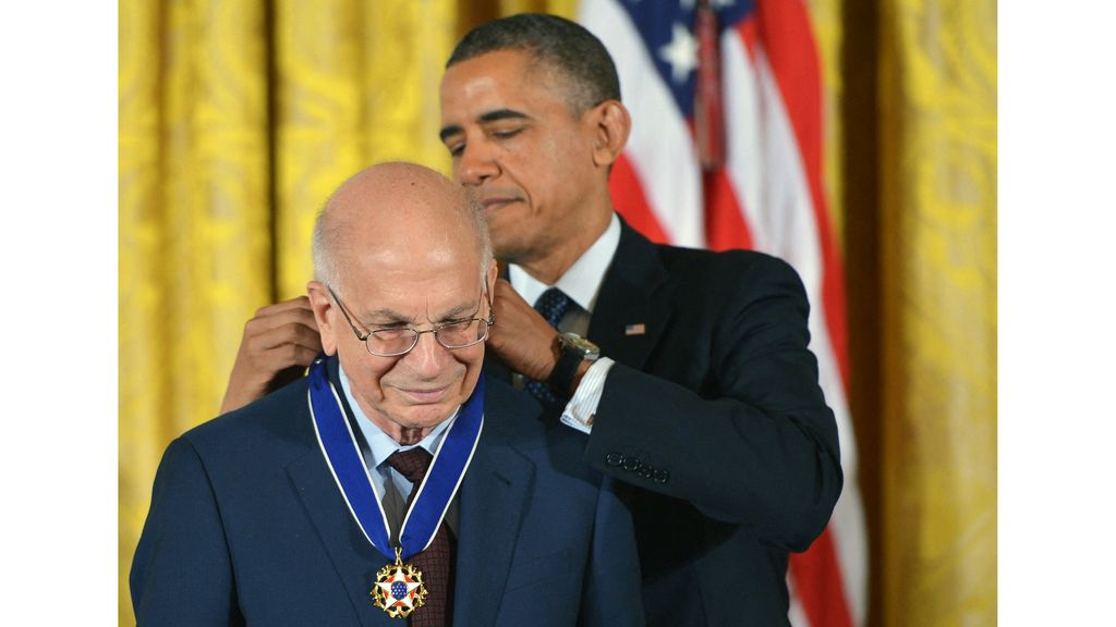Nobelprijswinnende psycholoog Daniel Kahneman (90) overleden