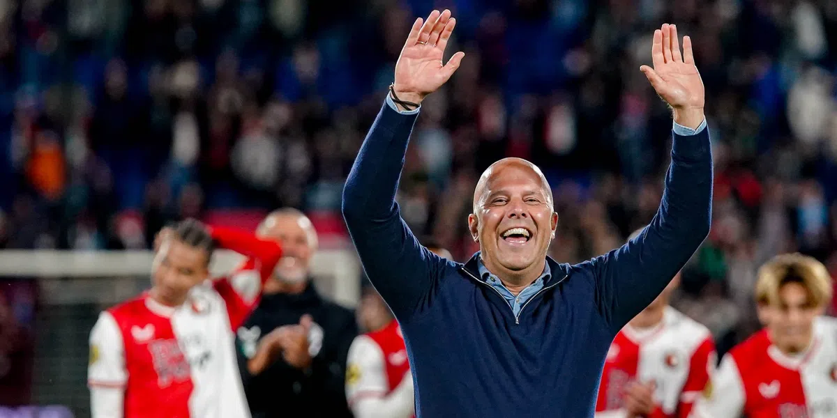 Slot beleeft tijdens en na Feyenoord-duel bijzonder moment: 'Te veel eer voor mij' - VoetbalPrimeur.nl