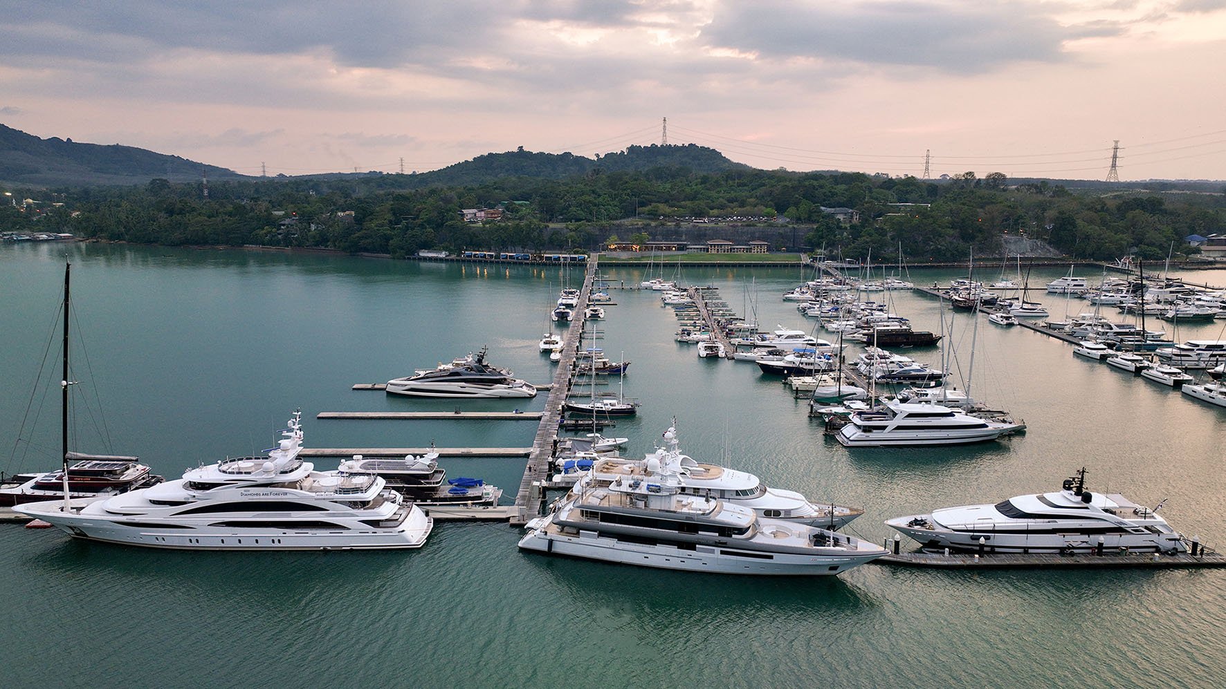 Bootshows in Thailand vormen een strategische alliantie om in 2025 een enkele show in Phuket te organiseren
