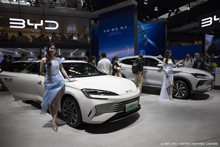 Denktank: Chinese elektrische automakers kregen 231 miljard steun