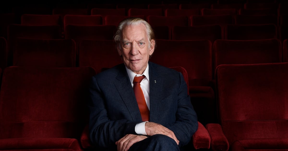 Acteur Donald Sutherland (88), bekend van 'Citizen X' en 'The Hunger Games', overleden - de Volkskrant