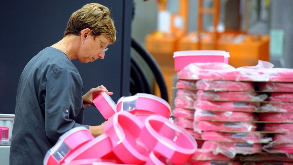 Tupperware in crisis: bakjesfabrikant zoekt nieuwe eigenaar en reorganiseert