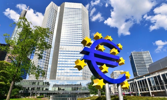 ECB houdt rentetarieven voor banken gelijk