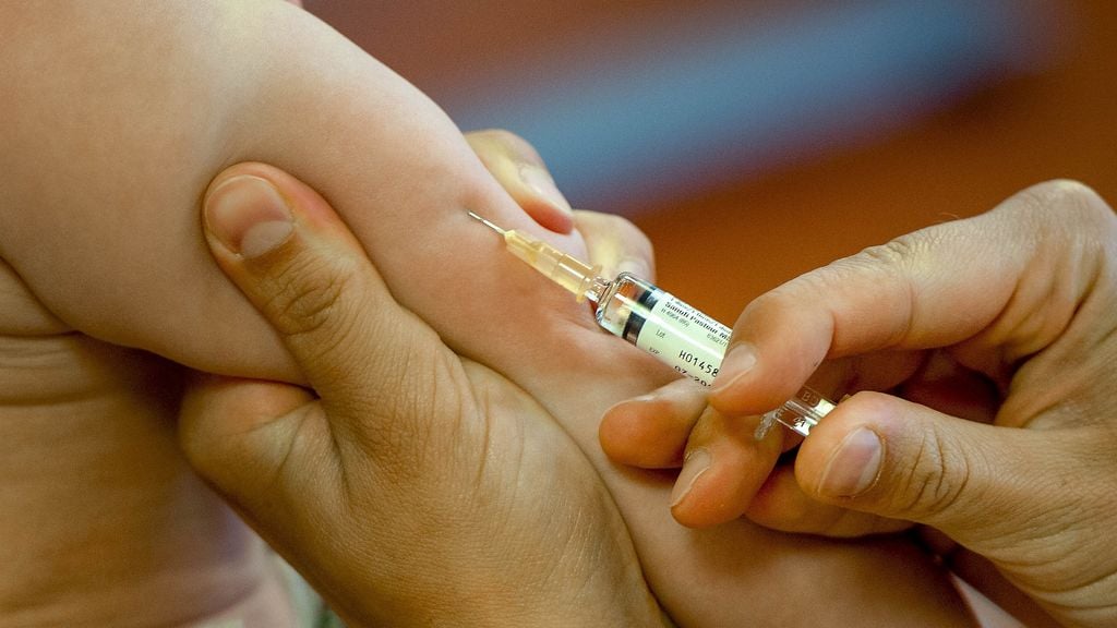 VVD en D66: inentingsplicht in kinderopvang bij lage vaccinatiegraad