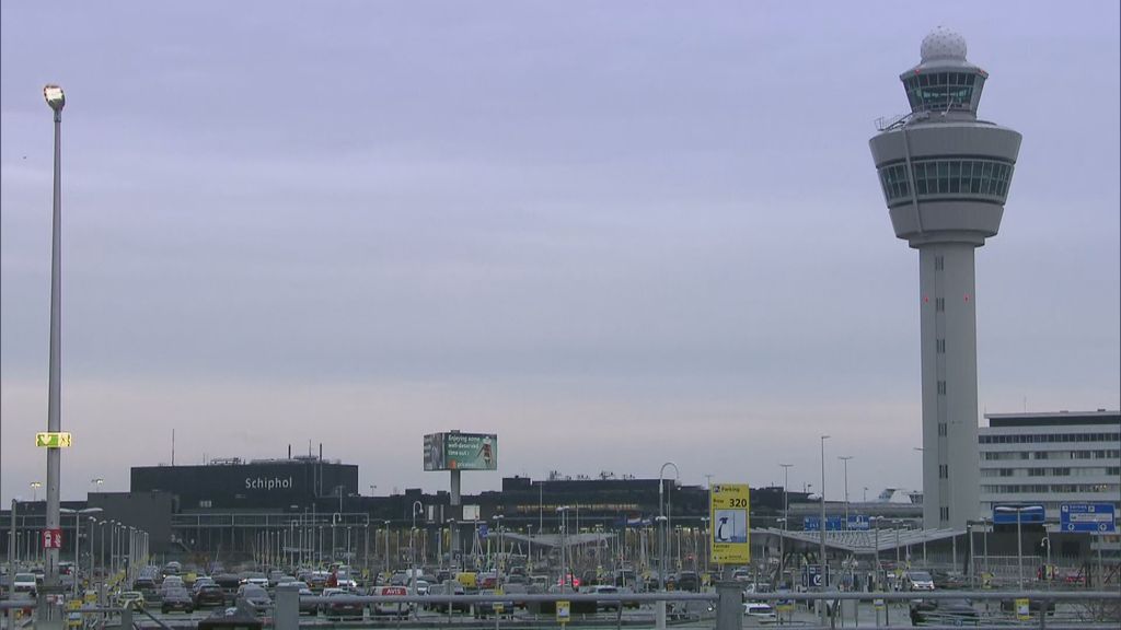 Schiphol verhoogt havengelden met 37 procent: 'Tickets duurder'