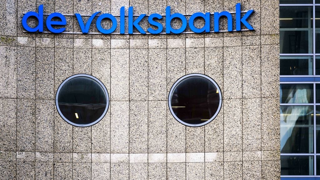 Volksbank reorganiseert en schrapt 750 banen