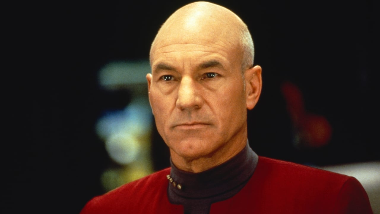 Patrick Stewart onthult traumatisch deel uit zijn jeugd en dat doet de icoon uit 'Star Trek' expres